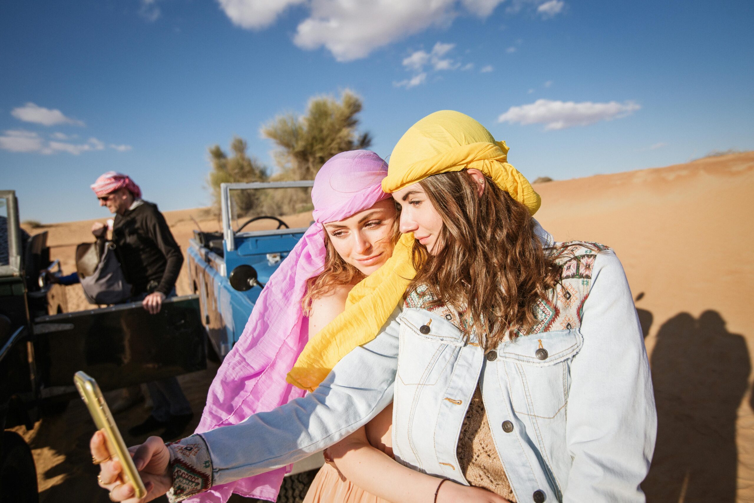 How to Find Brands to Work With, A Guide to Landing Paid Partnerships
